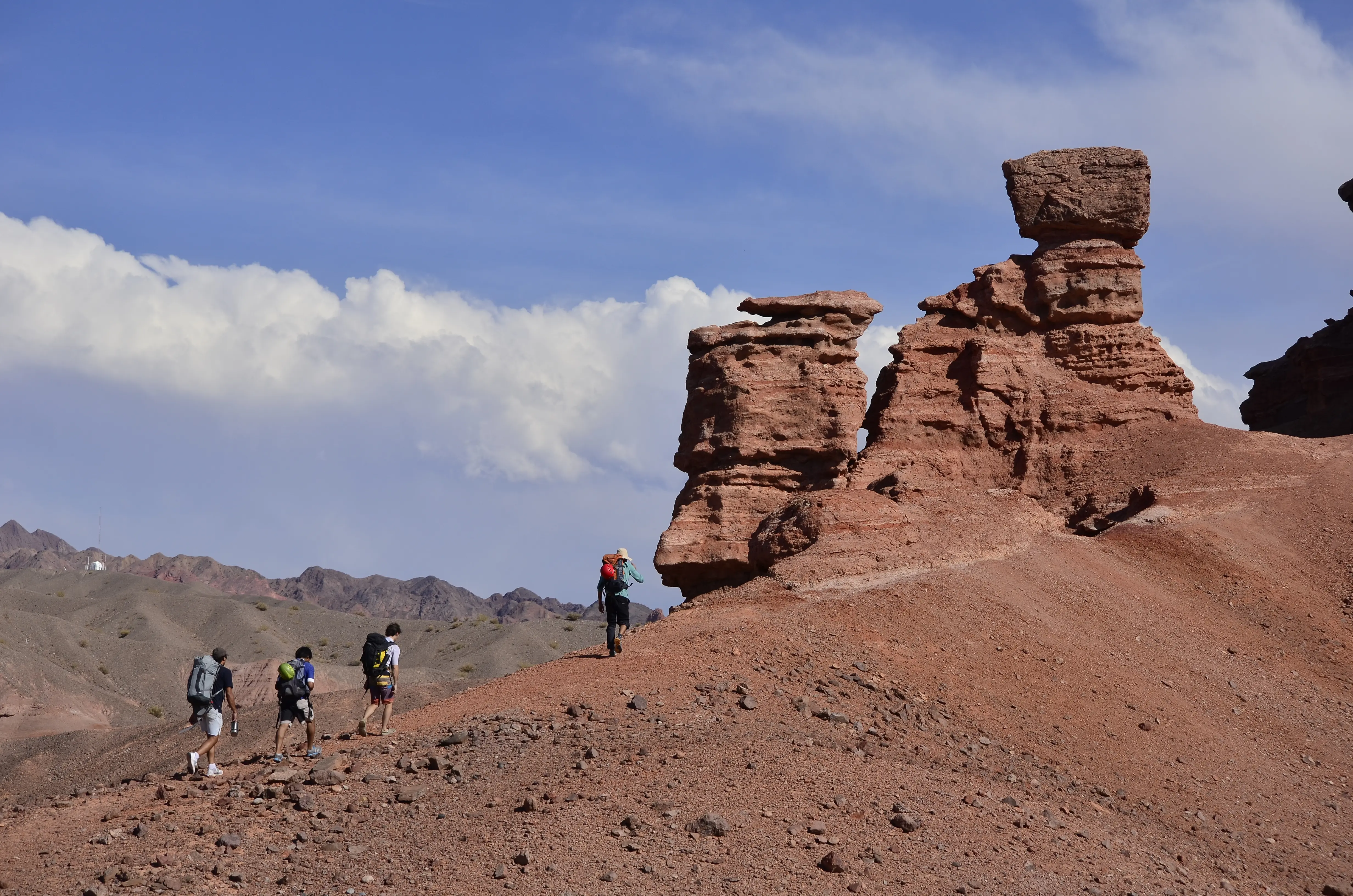 Trekking